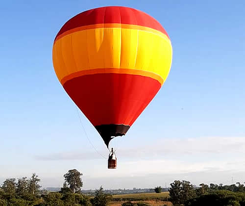 Balão 2.200 m³ capacidade 1 piloto e 2 passageiros